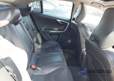 2018 Volvo S60 T5 Dynamic from USA, damaged, VIN YV140MTL0J2451184